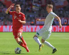 贝博平台 -包含拜仁慕尼黑训练开放日，今晚绝杀压哨引欢呼，英超在即，纪律约束更严格的词条